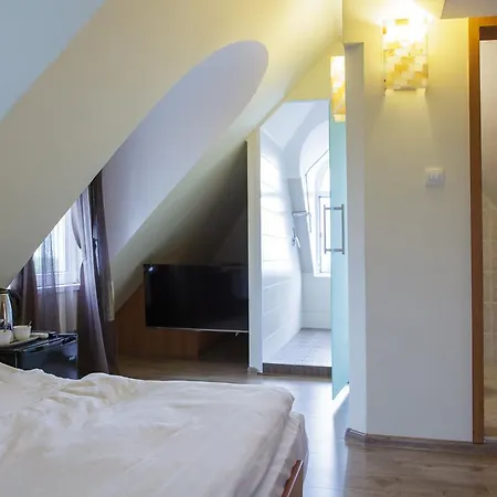 Отель Duchess 3*